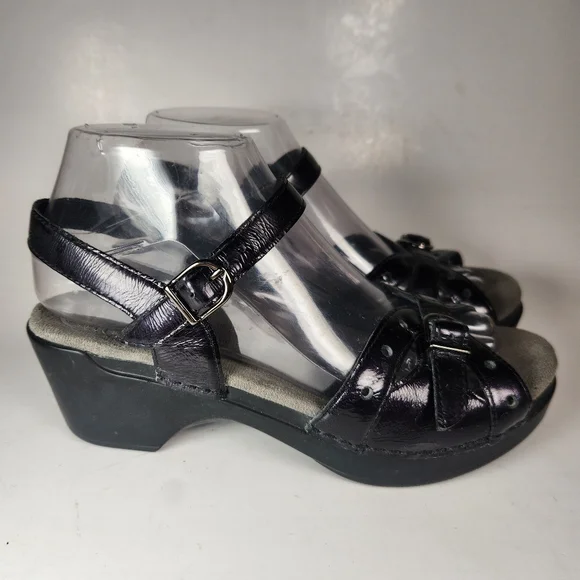 DANSKO Women's Sissie Sandal 38 / 7.5 Black Patent Leather Open Toe Strappy Shoe - Picture 2 of 11